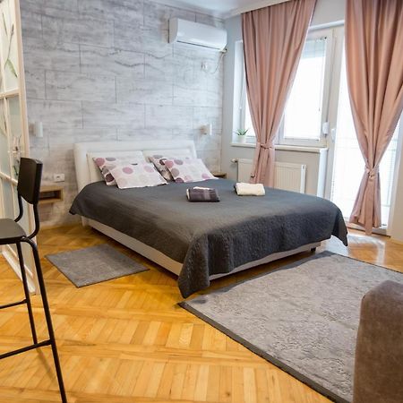 Apartment Studio Milena Суботица Экстерьер фото