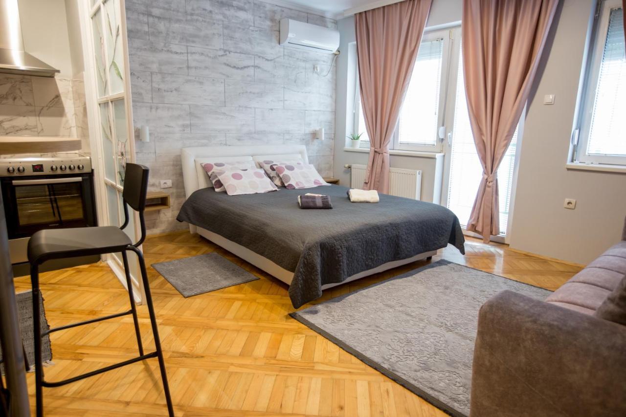 Apartment Studio Milena Суботица Экстерьер фото