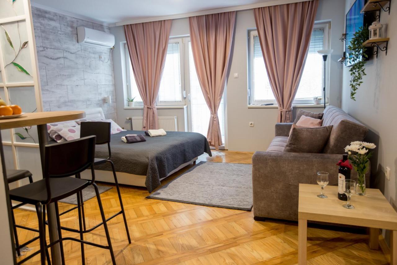 Apartment Studio Milena Суботица Экстерьер фото