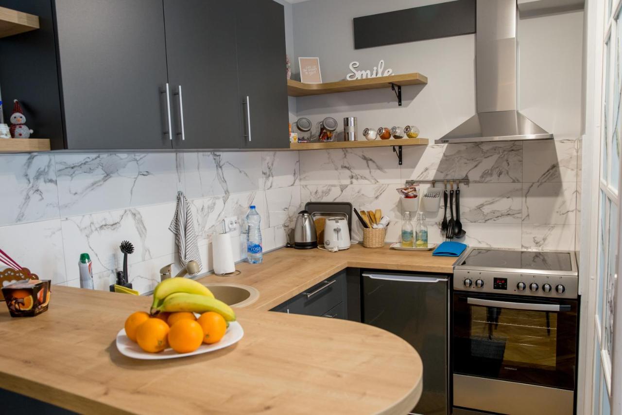 Apartment Studio Milena Суботица Экстерьер фото